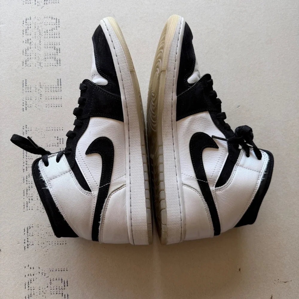 Y2K Nike Air Jordan 1 Mid Diamond 